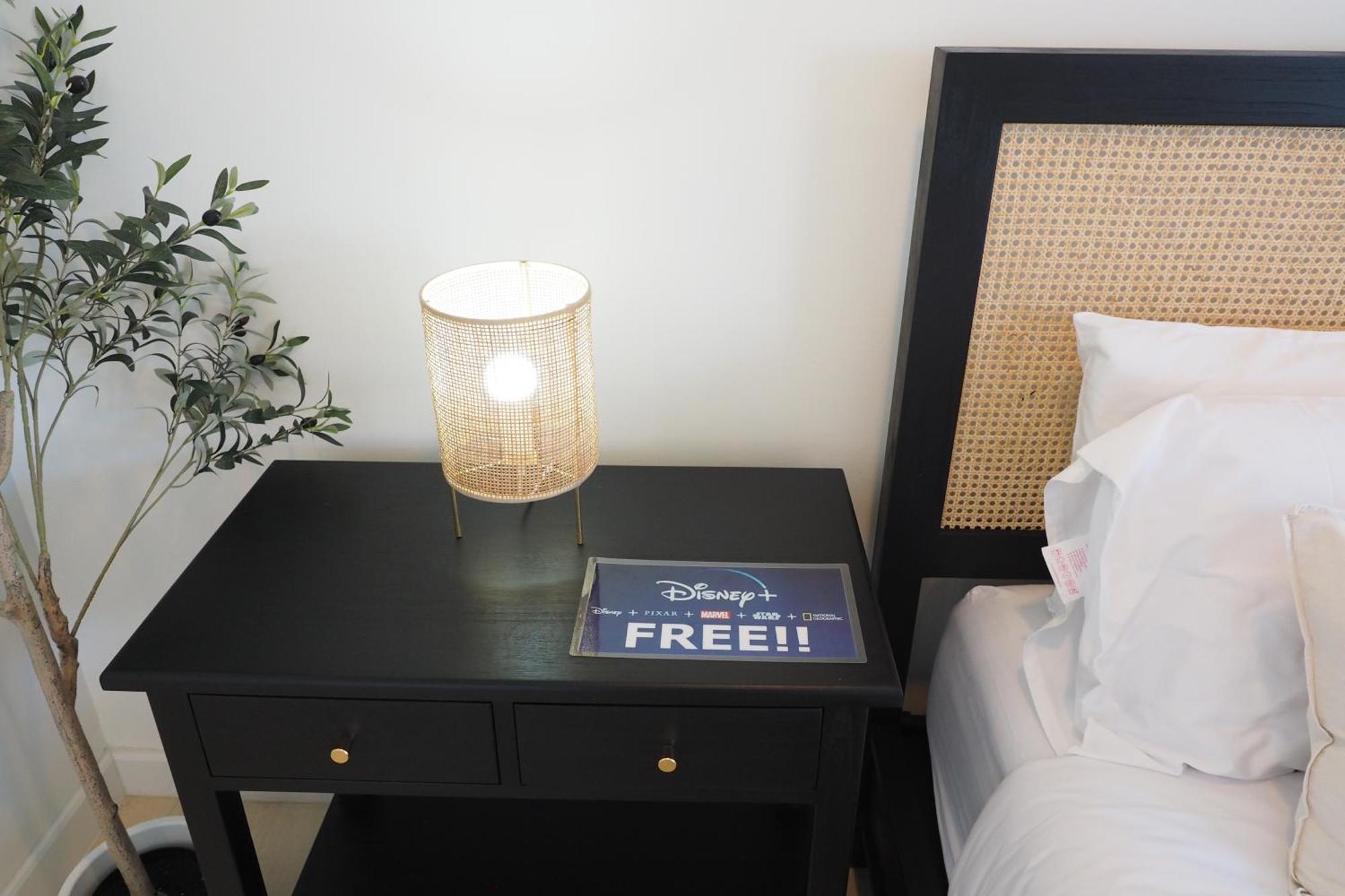 The Beach Bangsaen By Thanthita Next To Wonnapa Beach Free Disney Plus Екстериор снимка